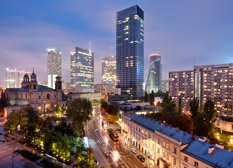 Cosmopolitan Twarda 2/4 Building in Warsaw - HOCHTIEF Polska